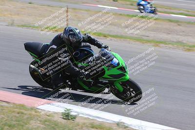media/Aug-27-2022-Fastrack Riders (Sat) [[c588535105]]/Level 2/Session 2 Turn 9 Inside/